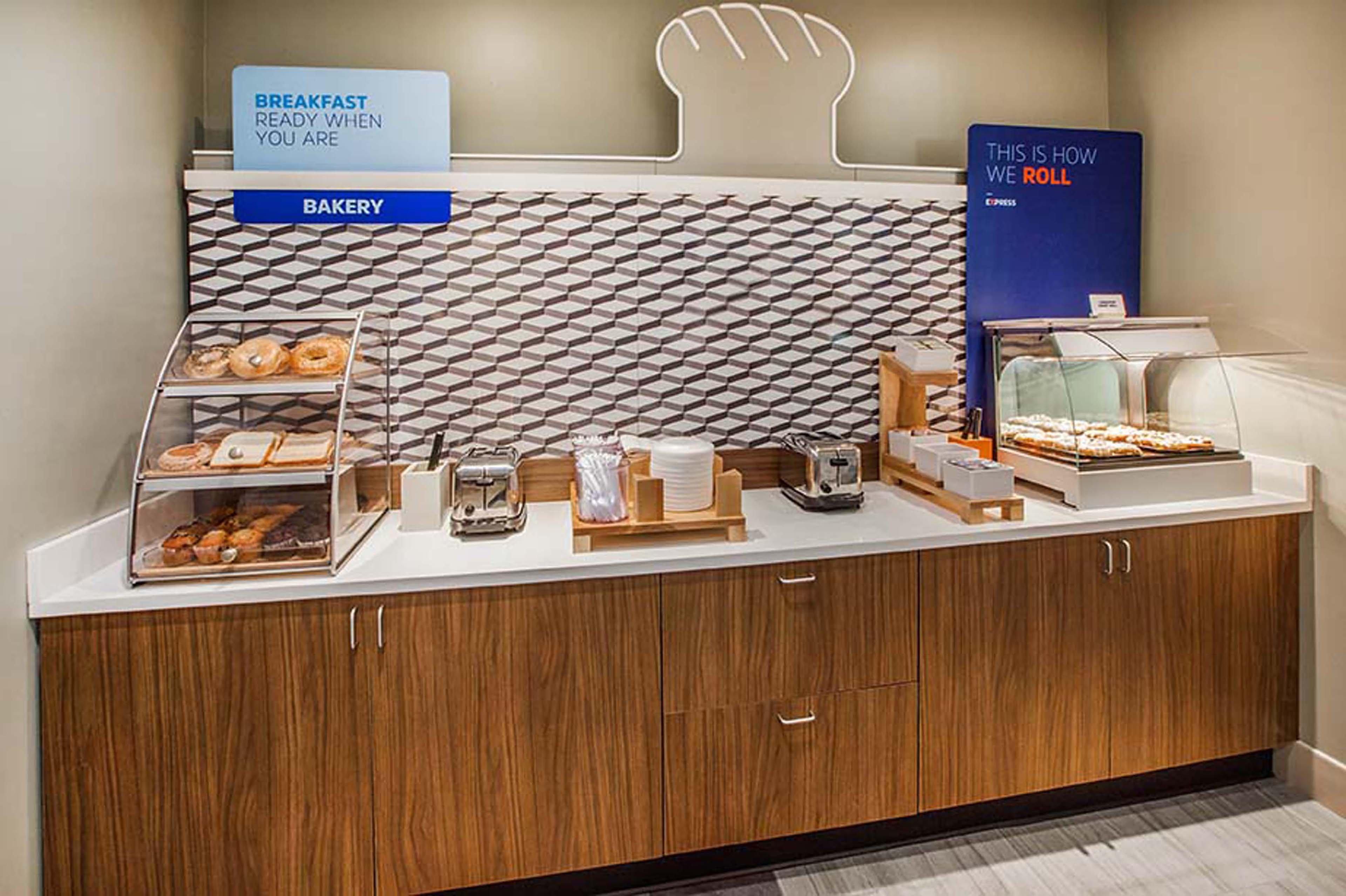 Holiday Inn Express Hotel And Suites Corsicana I-45 By Ihg Buitenkant foto