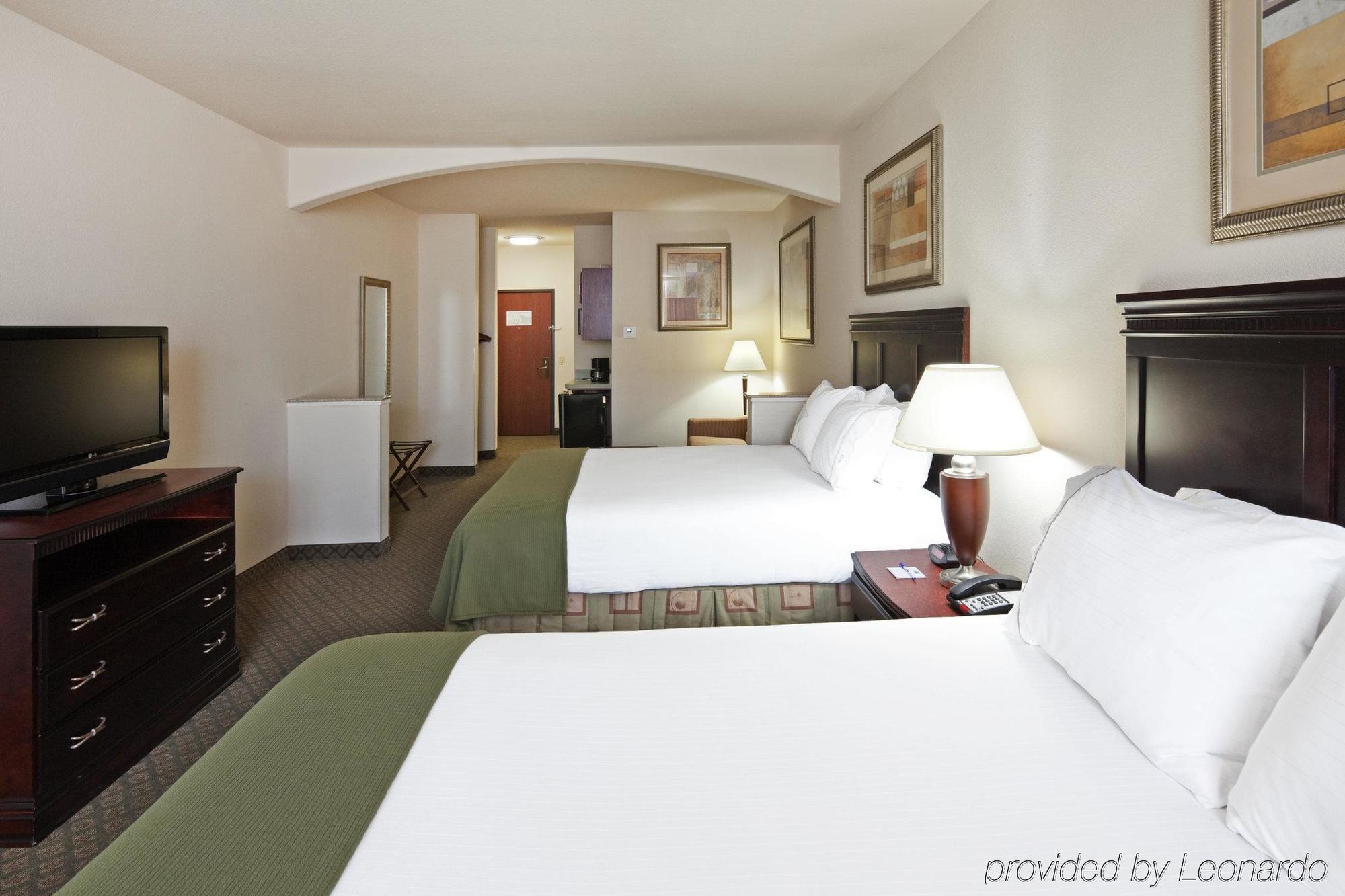 Holiday Inn Express Hotel And Suites Corsicana I-45 By Ihg Kamer foto