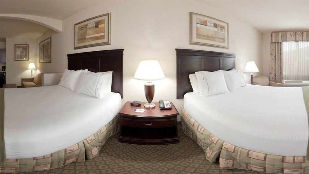 Holiday Inn Express Hotel And Suites Corsicana I-45 By Ihg Buitenkant foto