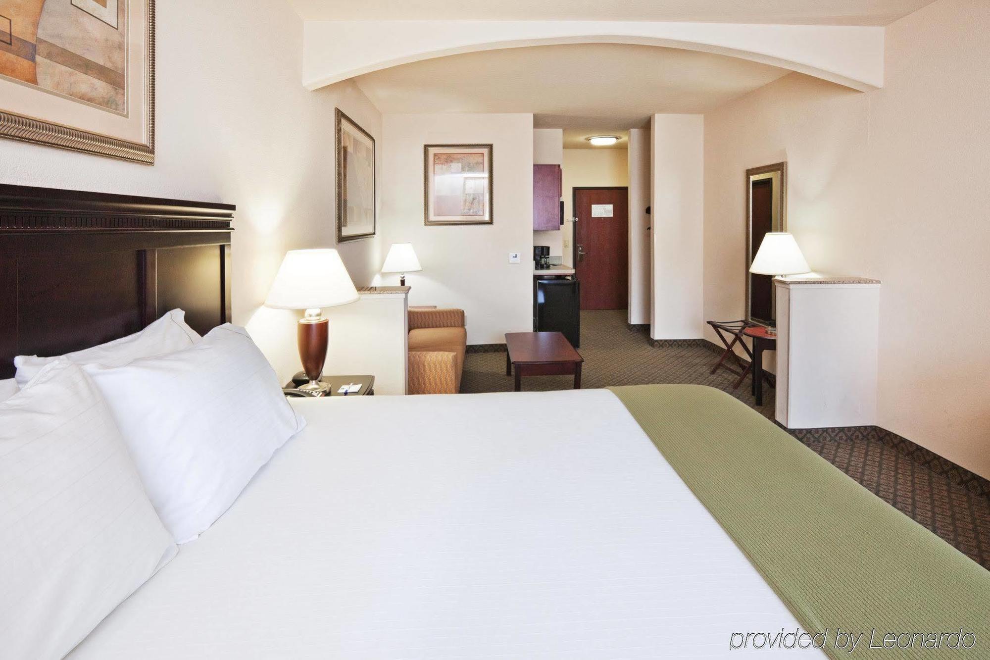 Holiday Inn Express Hotel And Suites Corsicana I-45 By Ihg Kamer foto